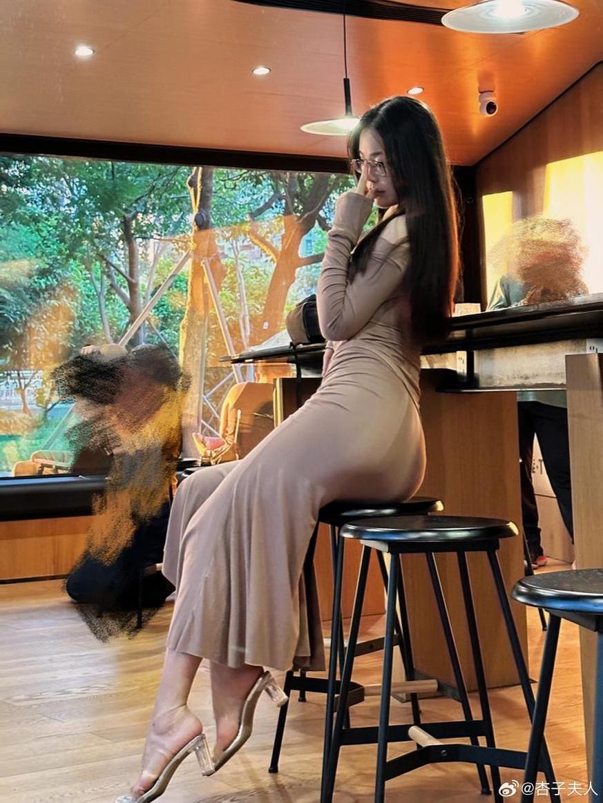 燃爆全场的你烨烨狐仙女友 原图(燃爆全场是成语吗) 燃爆全场的你烨烨狐仙女友 原图(燃爆全场是成语吗)