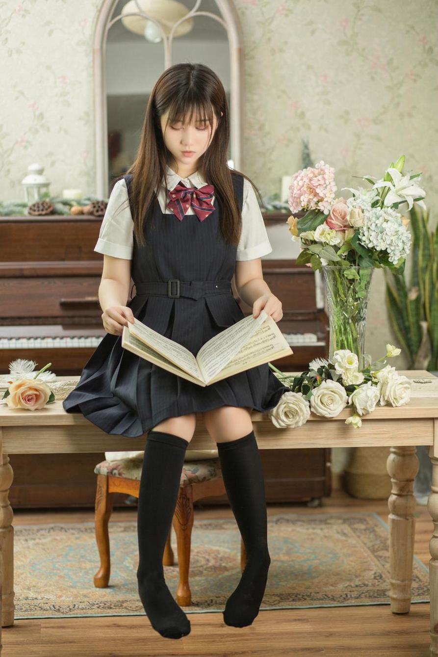 镜酱私奔之温泉cosplay作品分享,这里有最精选的cosplay照片 镜酱私奔之温泉cosplay作品分享,这里有最精选的cosplay照片