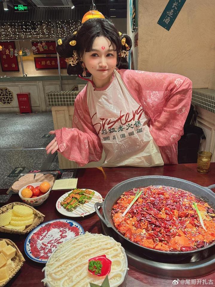 一览脱尾巴mizuki开扎古的经典作品,感受作者不同于众人的创造力 一览脱尾巴mizuki开扎古的经典作品,感受作者不同于众人的创造力