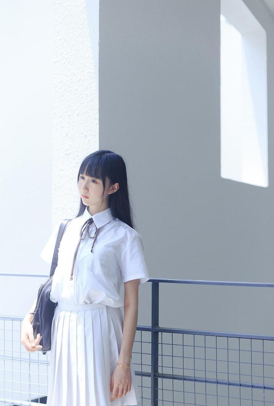 木绵绵owo高清图片:美少女的美图集锦(木绵绵jk) 木绵绵owo高清图片:美少女的美图集锦(木绵绵jk)