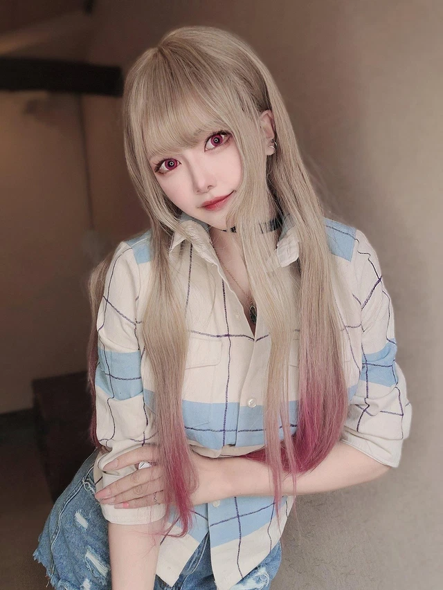 女coser在《更衣人偶坠入爱河》中cosplay喜多川海梦,人气爆棚 女coser在《更衣人偶坠入爱河》中cosplay喜多川海梦,人气爆棚