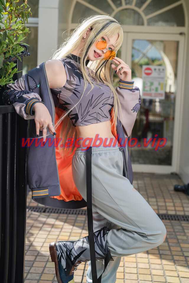 Hololive虎金妃笑虎COS:青野悠悠化身“虎娘”惊艳亮相池袋(虎金妃笑虎团队) Hololive虎金妃笑虎COS:青野悠悠化身“虎娘”惊艳亮相池袋(虎金妃笑虎团队)