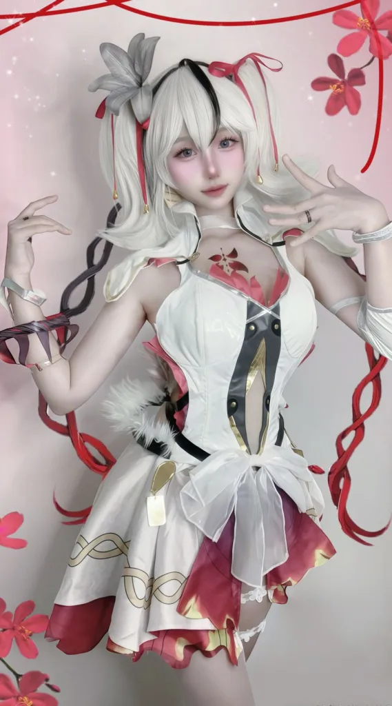 鸣潮·椿COS:Noey_Pejrapon演绎黑海岸执花的性感与优雅(鸣潮椿专属歌曲) 鸣潮·椿COS:Noey_Pejrapon演绎黑海岸执花的性感与优雅(鸣潮椿专属歌曲)
