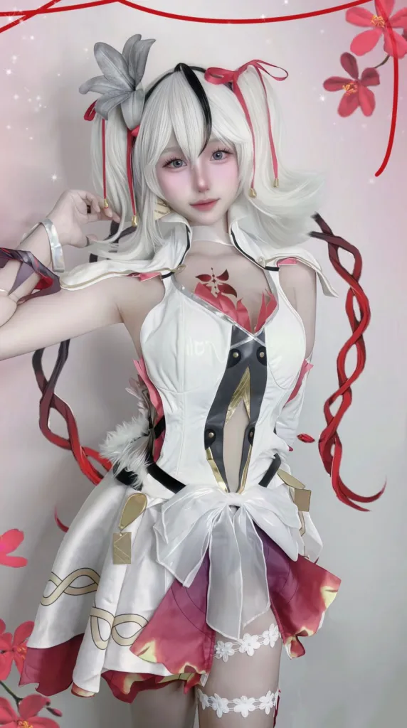 鸣潮·椿COS:Noey_Pejrapon演绎黑海岸执花的性感与优雅(鸣潮椿专属歌曲) 鸣潮·椿COS:Noey_Pejrapon演绎黑海岸执花的性感与优雅(鸣潮椿专属歌曲)
