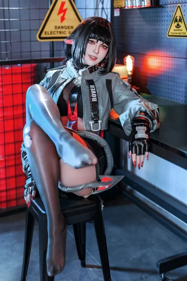 半半子简·杜COS:带你领绝区零鼠姐姐的智慧与性感魅力(半半子图包合集) 半半子简·杜COS:带你领绝区零鼠姐姐的智慧与性感魅力(半半子图包合集)