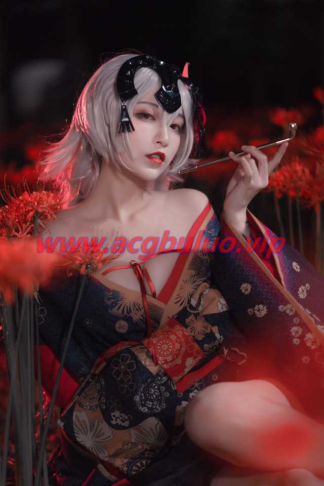 铁板烧鬼舞w_COS 圣女贞德,鲜花炫乳极具诱惑(铁板烧鬼舞wcos泳装星) 铁板烧鬼舞w_COS 圣女贞德,鲜花炫乳极具诱惑(铁板烧鬼舞wcos泳装星)