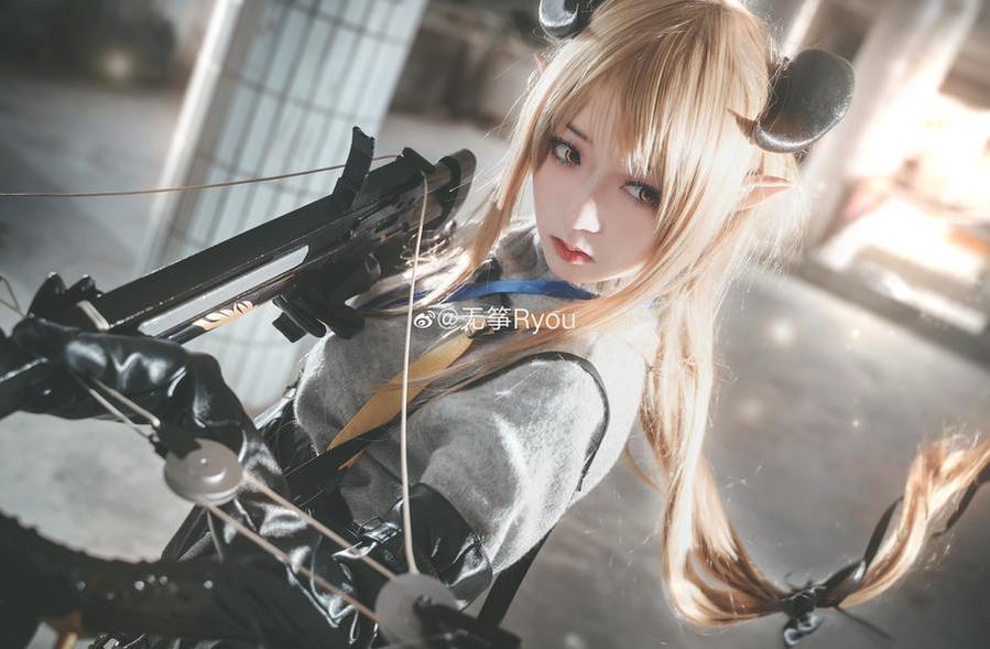 魅力四射！无筝Ryou的cos作品合集值得拥有(无筝ryoucos)