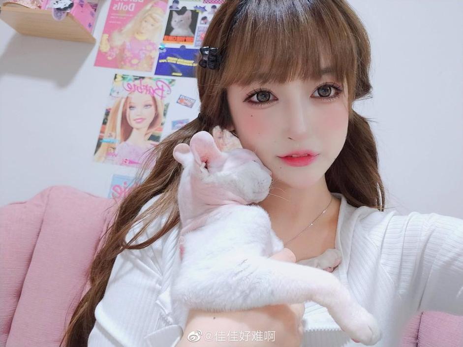 佳佳好难，这个精选图集中的每张图片都无可挑剔(佳佳好难呀免费)