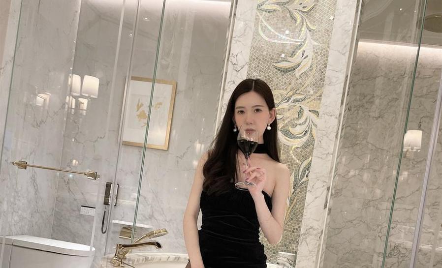 归来的天使，chloe霏霏霏图集代表优美摄影之作(作者天使归来)