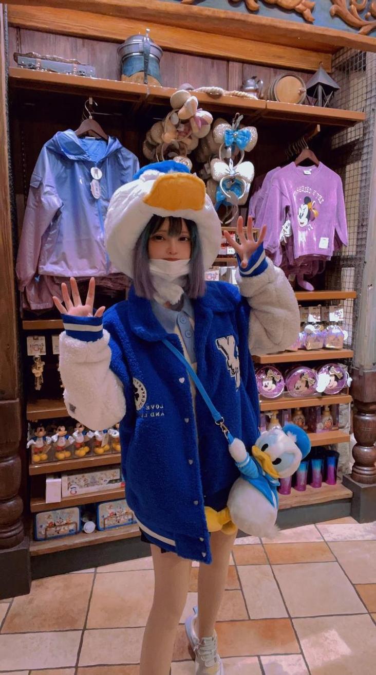 女神降临，千夜未来cos免费原图大放送(女神降临是什么小说)