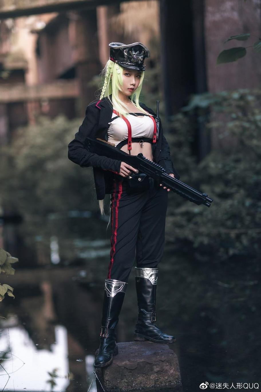 迷失人形大凤机车中的每一套图包，都是那么值得收藏。(迷失人形quq大凤)