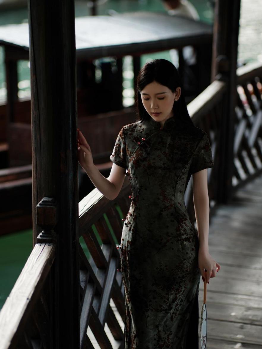 chloe霏霏资源cosplay集锦，完美呈现神仙动漫角色(chloe霏霏霏图集)