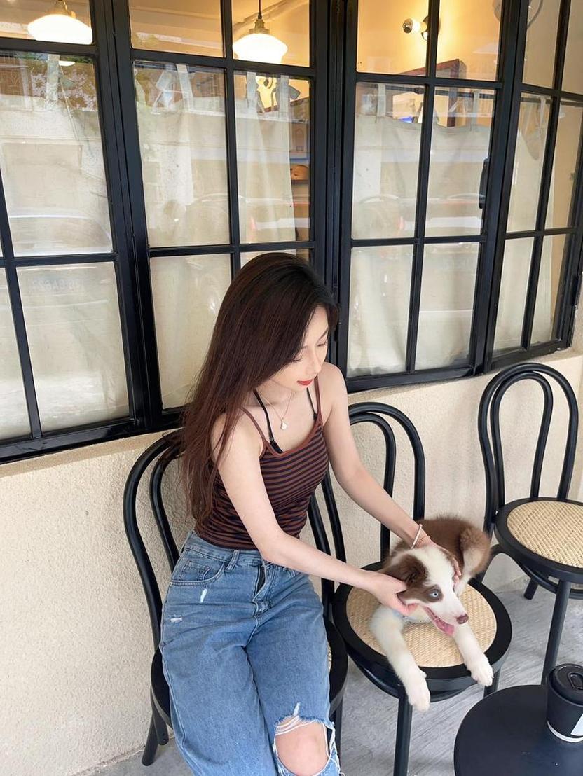 鬼畜瑶在不在w黑旗袍的美图震撼来袭，快来一睹为快(鬼畜瑶在不在w微博小程序)