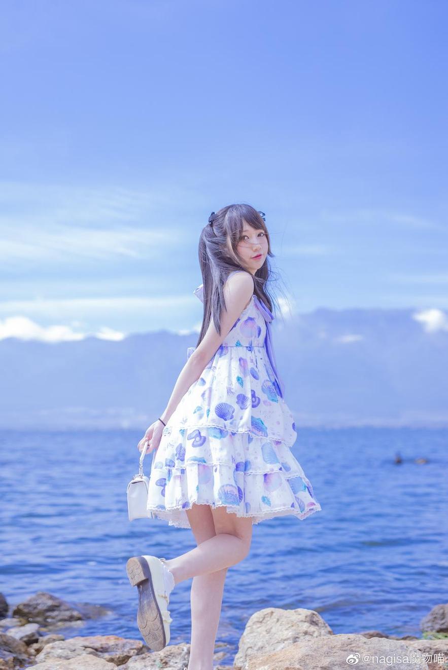 魔物喵作品集：个性定制的cos图片(魔物喵的个人详细)