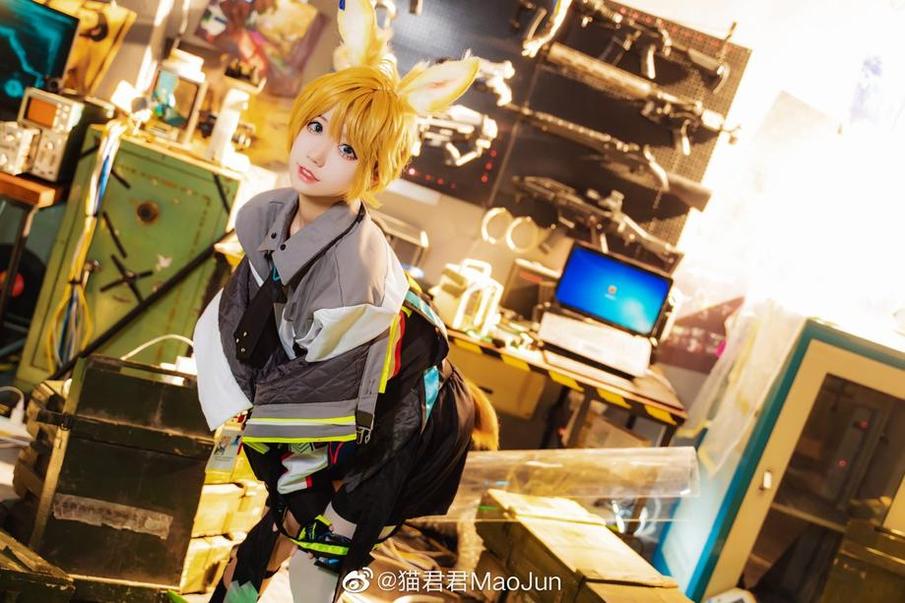 猫君君猫君纯白兔子cos的更新，比以往更加出色，让人瞠目结舌(猫君君泳装)