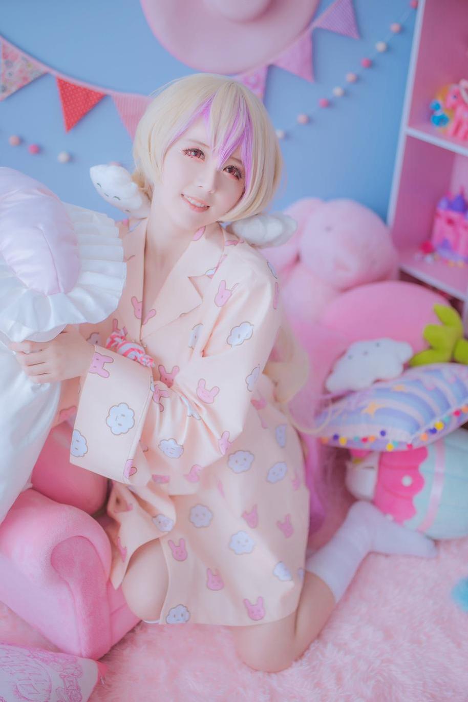 渊秧微博新晋coser，风采照片来见证~(渊爻微博)