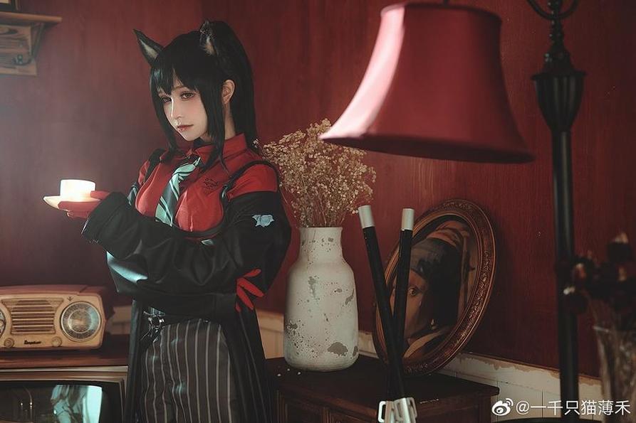“一千只猫薄禾cos”图包，让你轻松收割暴击的感觉(一千只猫薄禾镇海)