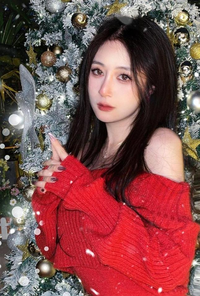 想要玩弄娇俏女孩吗？白银81的原图必不可少(想要玩弄娇俏女友)