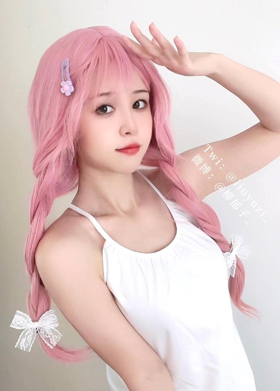 婀娜多姿的晕崽杨玉环美图，让你沉醉在她的美丽中。(婀娜多姿的婀娜什么意思)