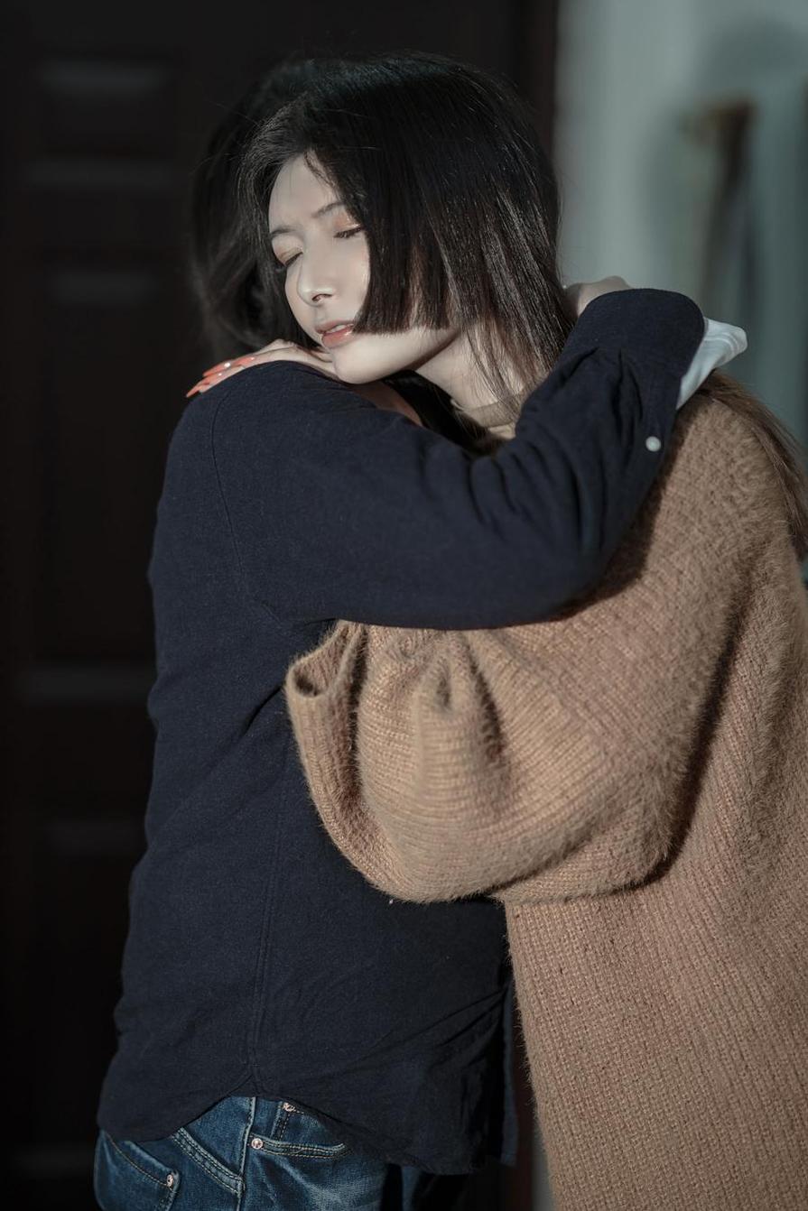 秋和柯基写真图集，让你置身于各种场景的cosplay照片里(秋和柯基图包)