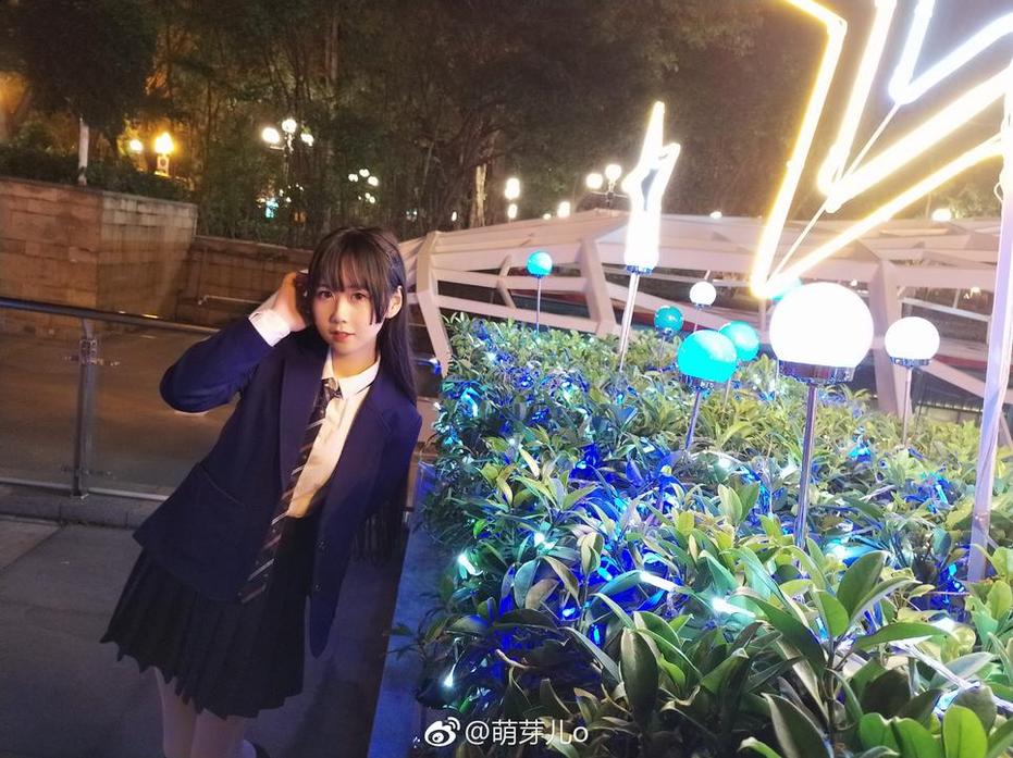 品味女神的风采，c萌芽儿o0的摄影作品为你展现女性美的独特魅力(品味女人品味生活的句子)