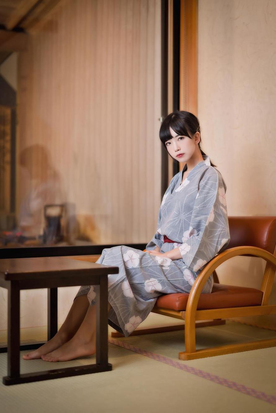 玩转水淼aqua黑兽辉夜巫女：美图图包分享，精美绝伦(水淼aqua黑巫)