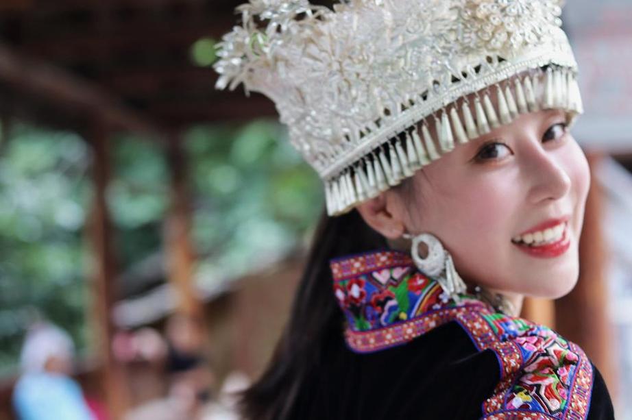 探究奈汐酱的摄影艺术：无删原图全揭秘(奈汐酱nice是干什么的)