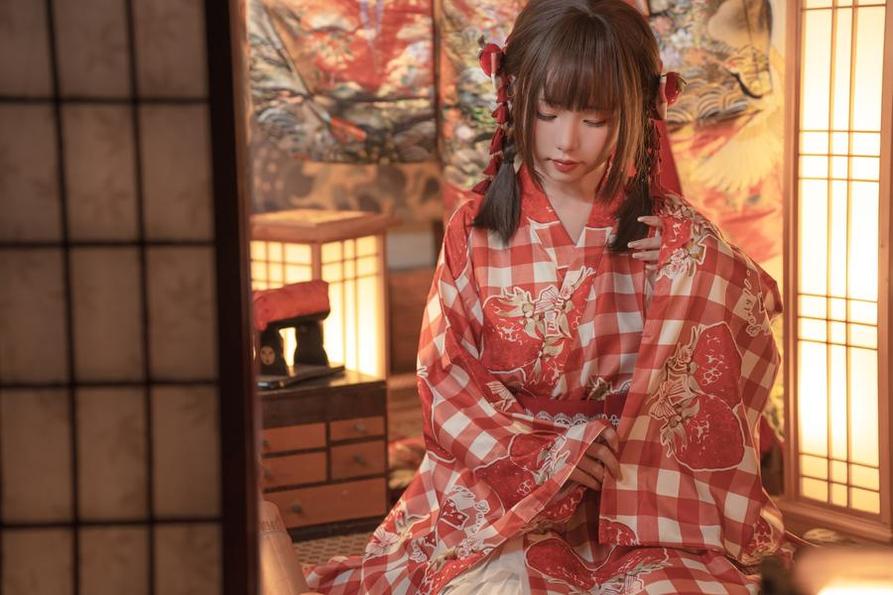 熬夜也值得！喵小吉花絮在线推荐我最中意的cos图集(熬夜党专属的朋友圈说说)