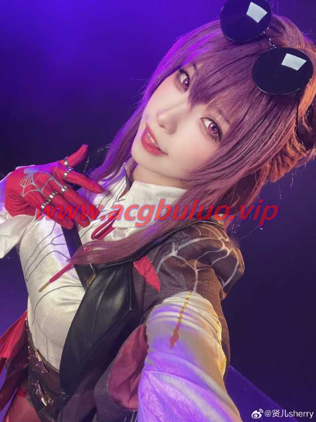 [崩坏：星穹铁道]贤儿sherry cos卡芙卡，魔法女王炫酷cosplay大放光彩(崩坏星穹铁道角色)